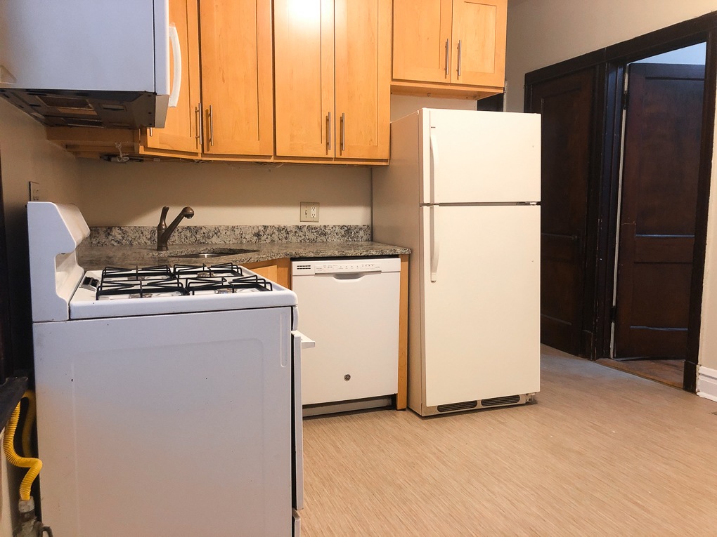 2322 W. Thomas St. 2322 W. Thomas St., Chicago, IL 60622 West Town - Leasing by Cross Street